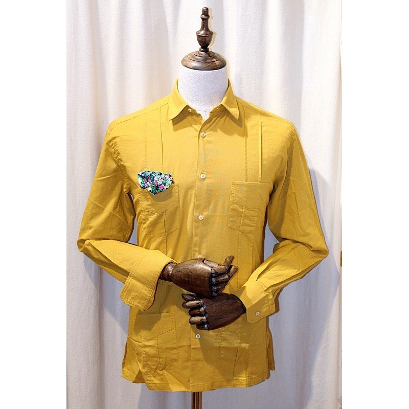 Camisa cubana - Guayabera - color mostaza